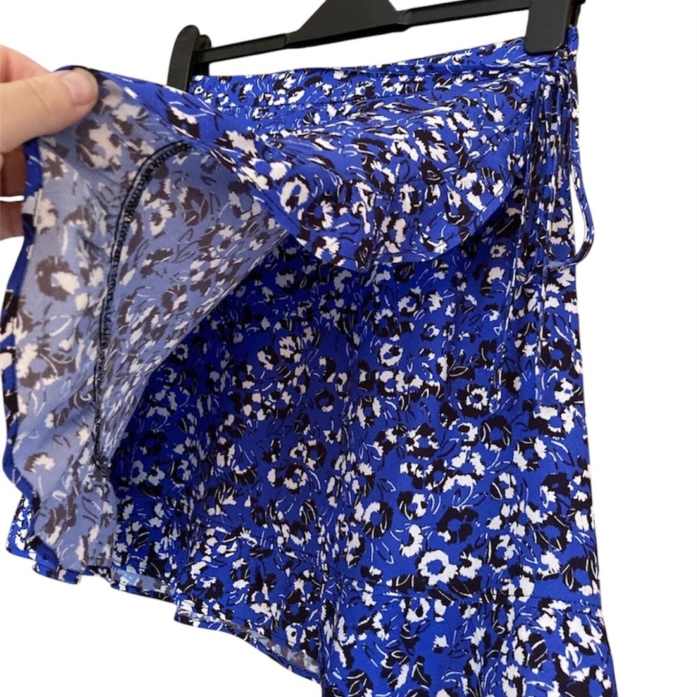 ZARA Floral Print Wrap Skirt with Hem Ruffle Size Large NWT - Picture 2 of 3